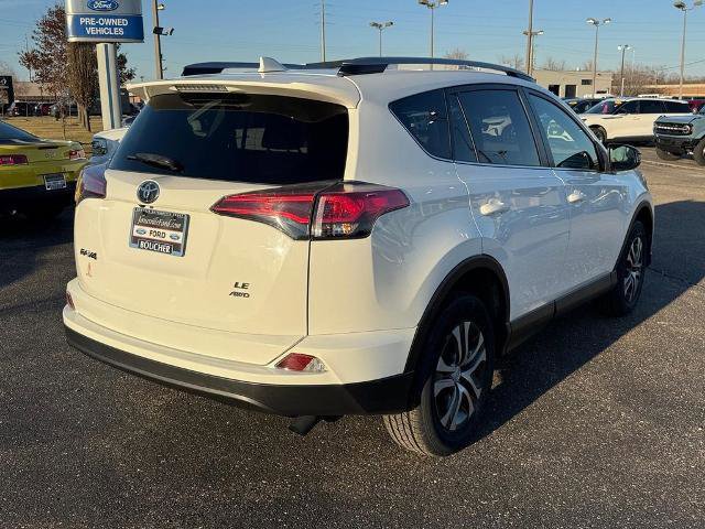 Used 2018 Toyota RAV4 LE w/ All Weather Liner Package image 4