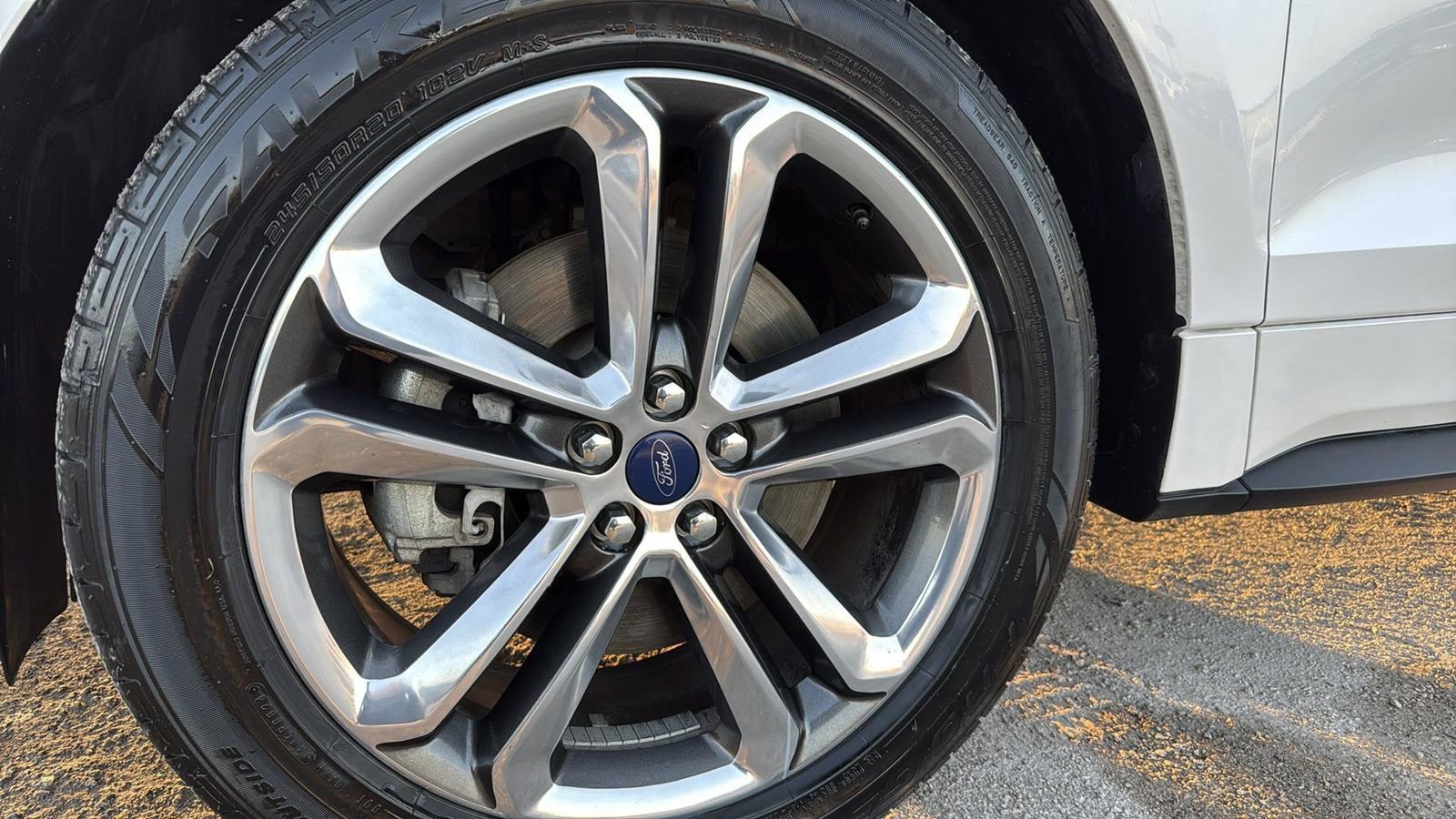 Certified 2018 Ford Edge Sport w/ Technology Package image 9