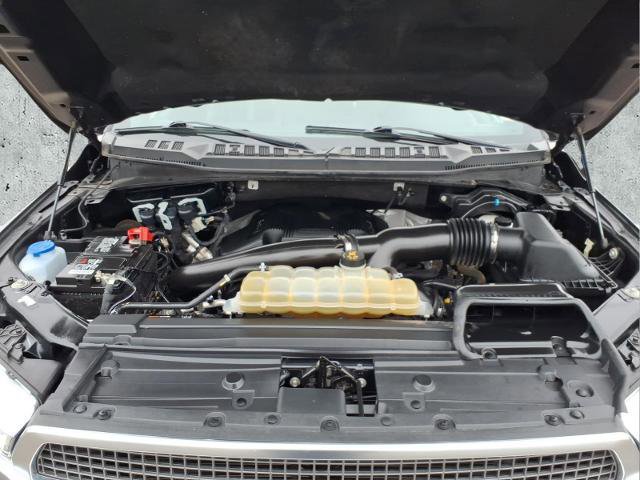 Certified 2020 Ford F150 Platinum w/ Equipment Group 701A Luxury image 12