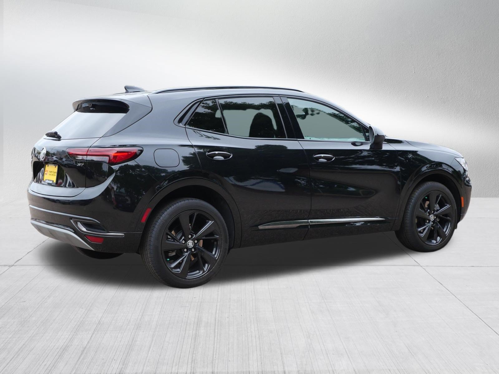 Used 2022 Buick Envision Essence w/ Technology Package II AWD/4WD image 7
