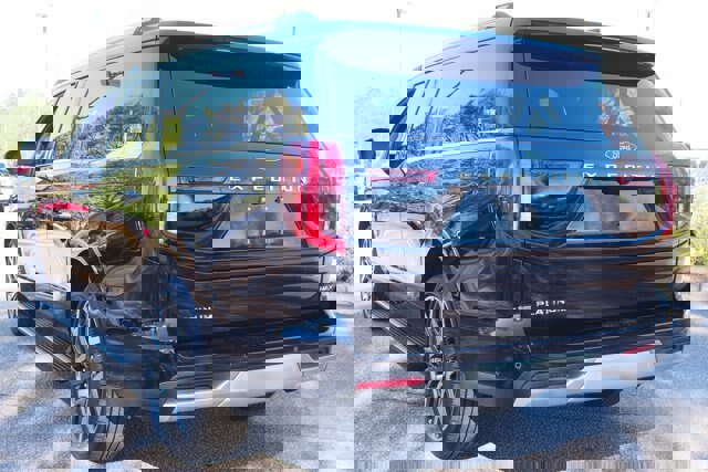 Certified 2025 Ford Expedition Max Platinum w/ Platinum Ultimate Package image 3