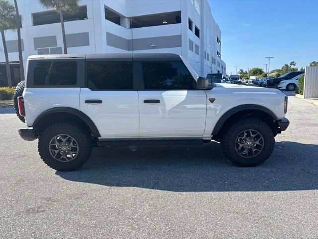 Certified 2025 Ford Bronco Badlands AWD/4WD image 2