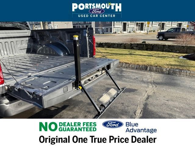Certified 2022 Ford F150 XLT w/ Equipment Group 302A High image 31