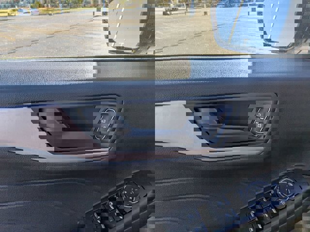 Certified 2022 Ford Escape SE image 13