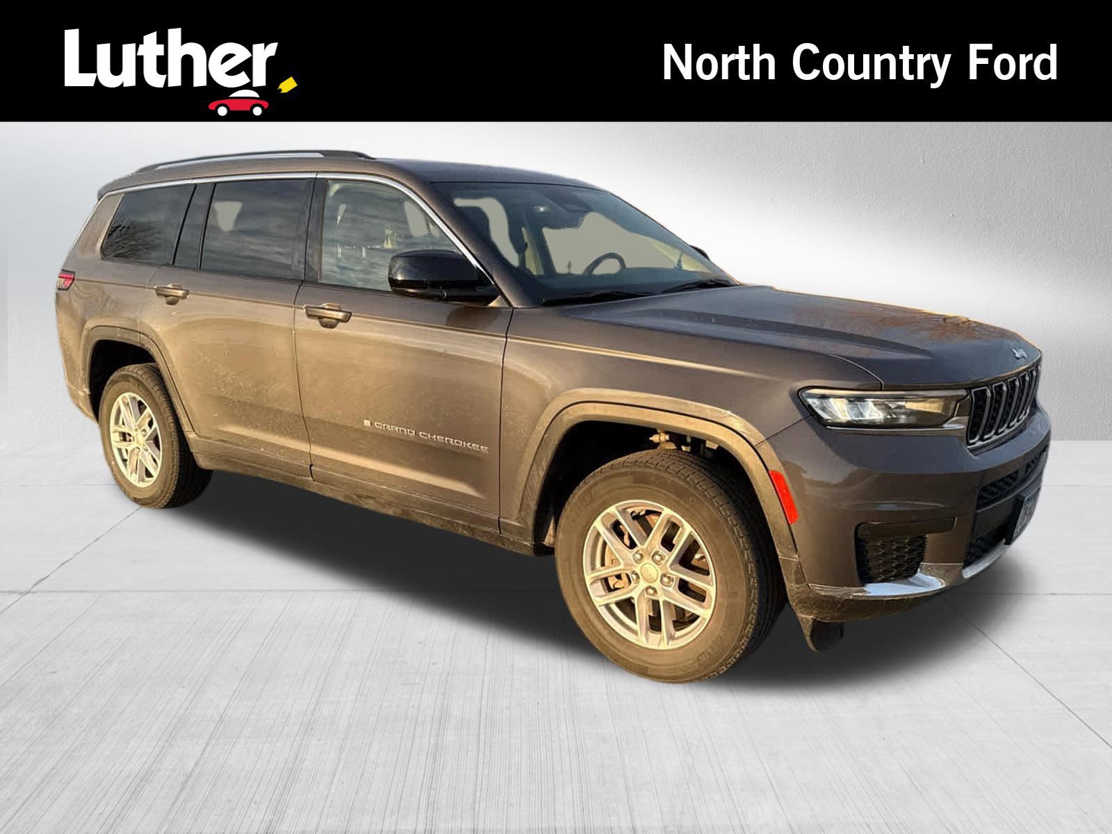 Used 2023 Jeep Grand Cherokee L Laredo image 10