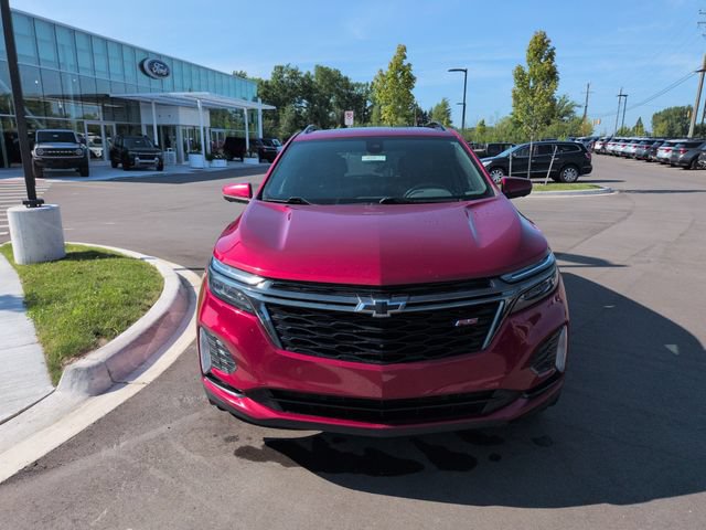 Used 2023 Chevrolet Equinox RS FWD image 8