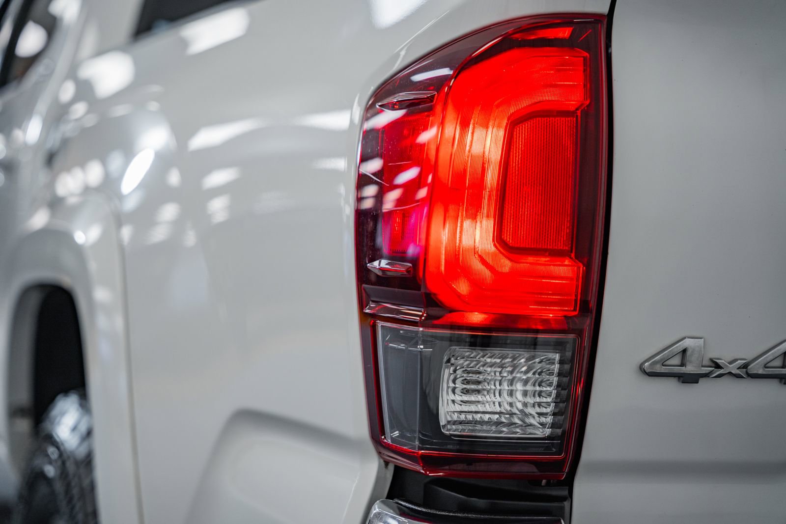 Used 2020 Toyota Tacoma SR5 image 7