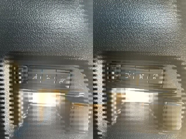 Certified 2022 Ford Explorer Limited w/ Equipment Group 301A image 35