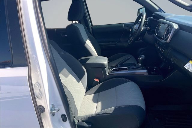 Used 2023 Toyota Tacoma 4x4 Double Cab image 7