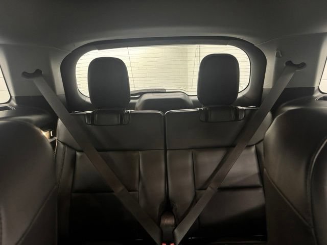 Certified 2023 Ford Explorer XLT w/ Equipment Group 202A AWD/4WD image 10