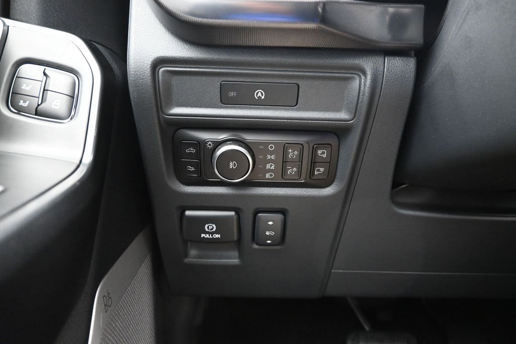 Certified 2025 Ford F150 Raptor AWD/4WD image 17