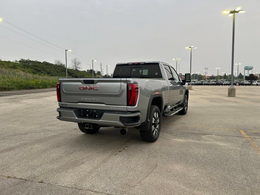 Used 2024 GMC Sierra 2500 Denali w/ Denali Reserve Package AWD/4WD image 9