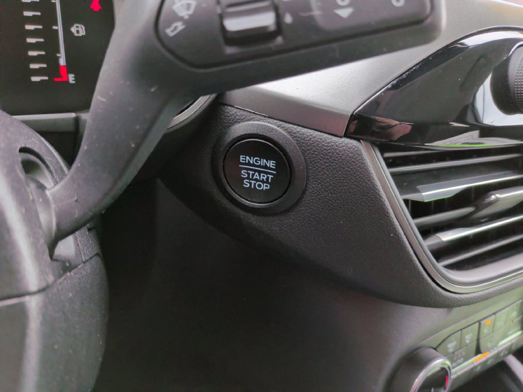 Certified 2024 Ford Escape Active AWD/4WD image 22