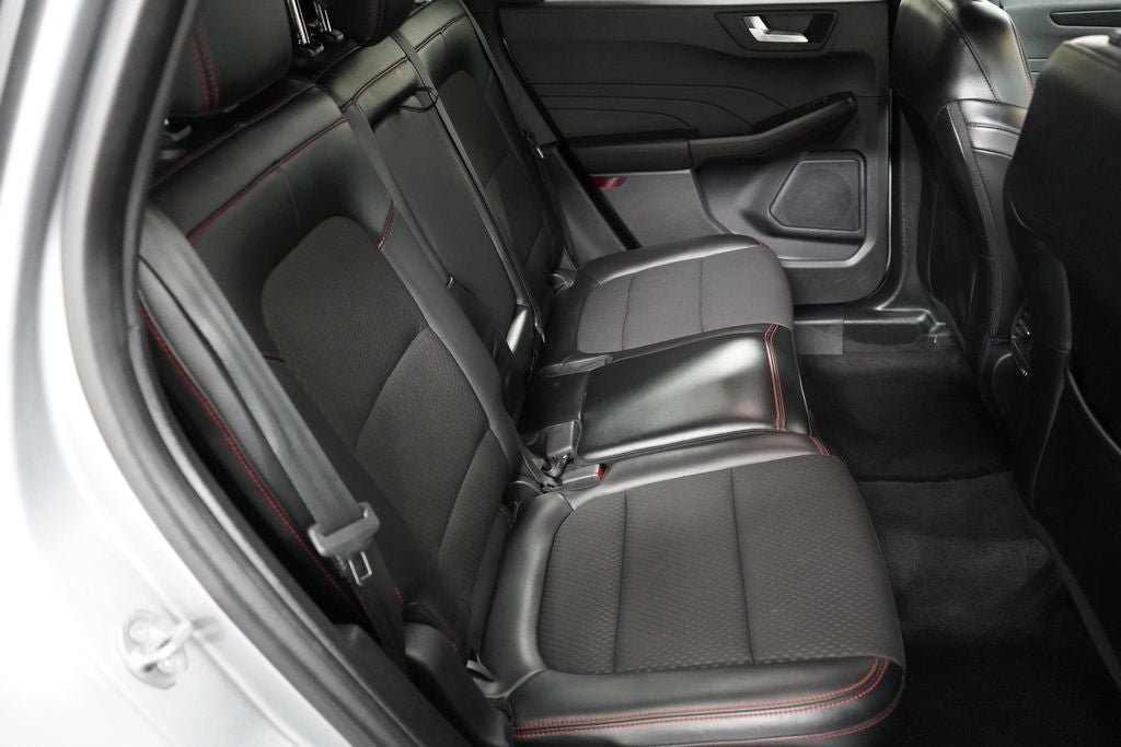 Certified 2024 Ford Escape ST-Line AWD/4WD image 29