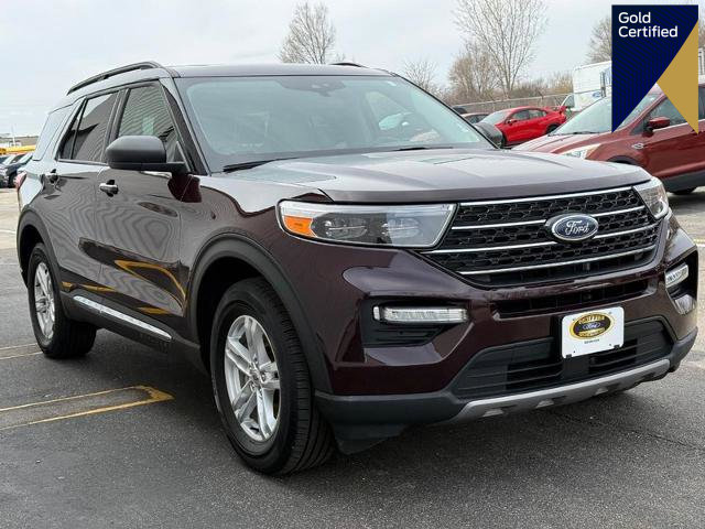 Certified 2023 Ford Explorer XLT w/ Equipment Group 202A