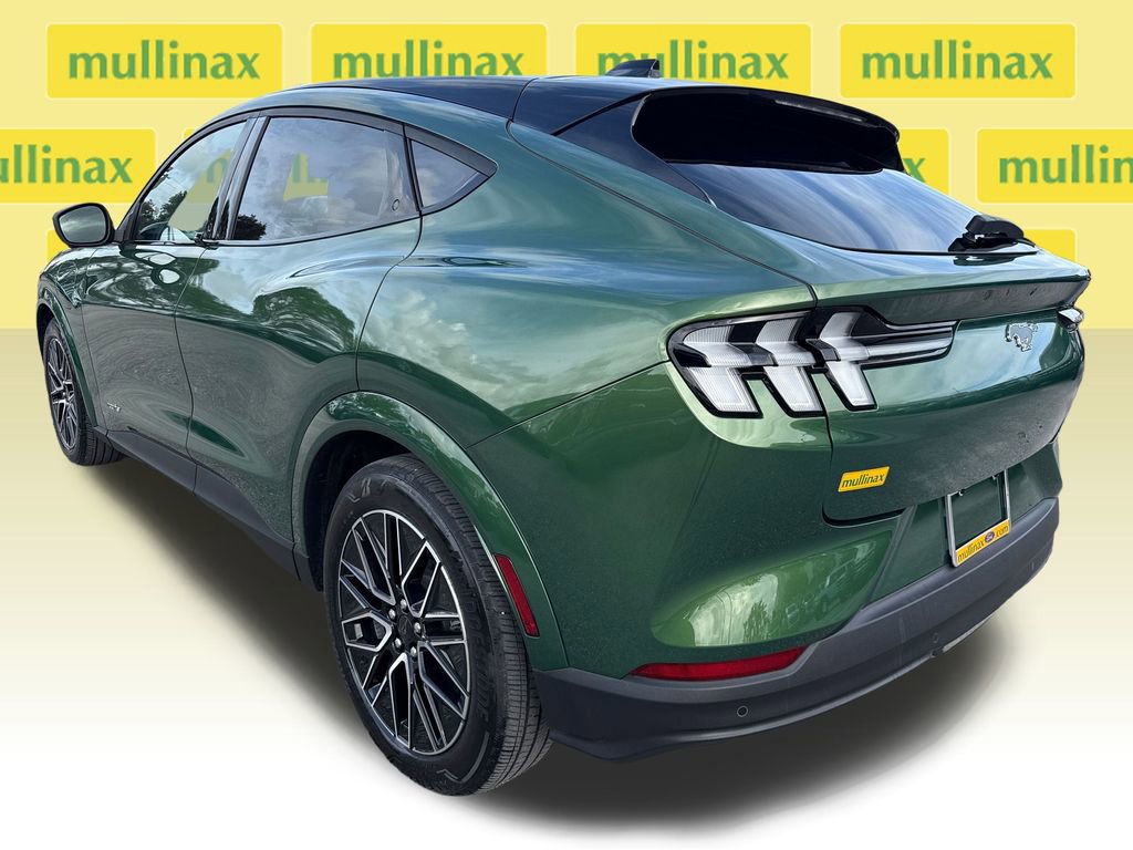 Certified 2025 Ford Mustang Mach-E Premium image 9