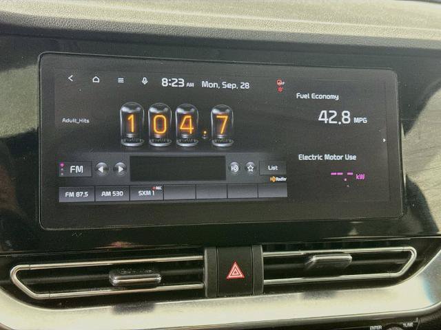 Used 2022 Kia Niro EX Premium FWD image 15
