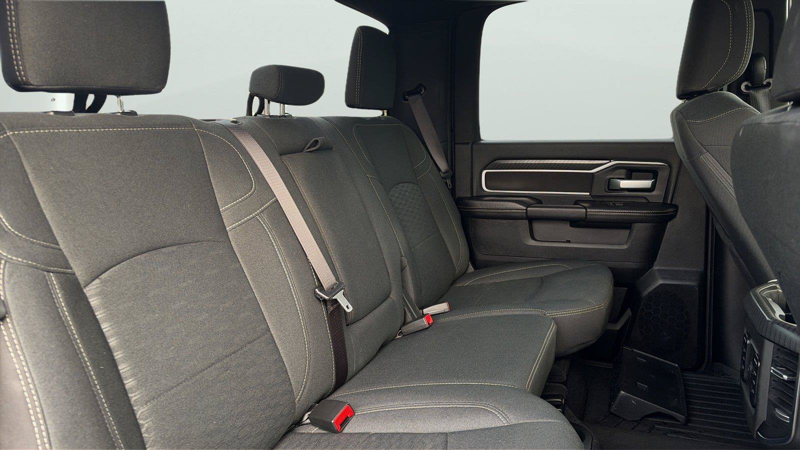Used 2025 RAM 2500 Big Horn AWD/4WD image 15