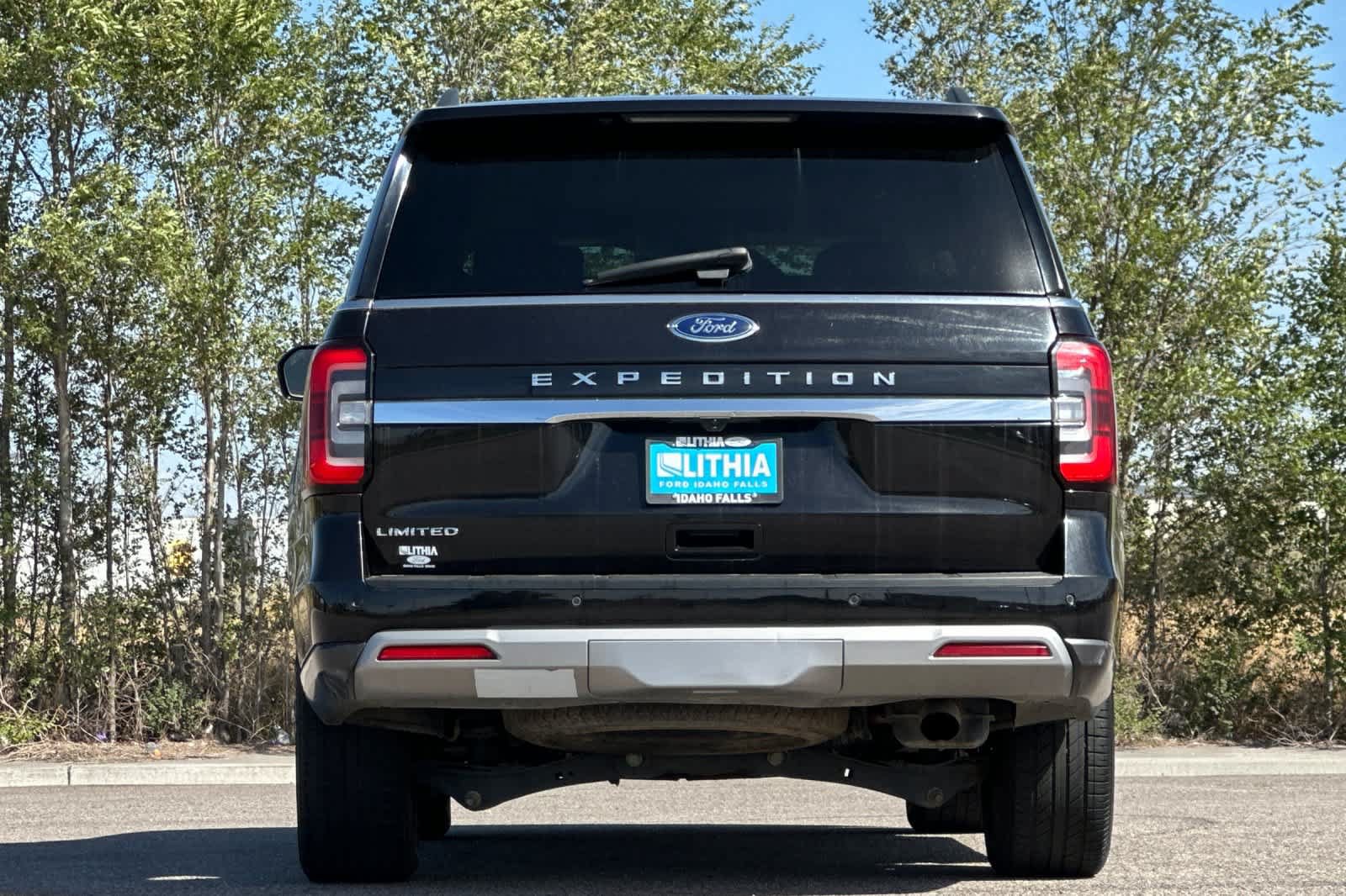Certified 2024 Ford Expedition Limited AWD/4WD image 7