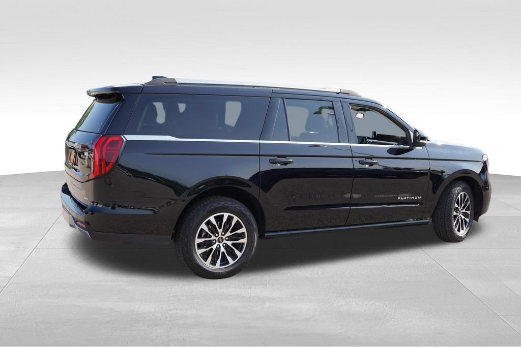 Certified 2025 Ford Expedition Max Platinum AWD/4WD image 4