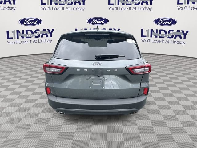 Certified 2025 Ford Escape ST-Line w/ Tech Pack #1 image 5