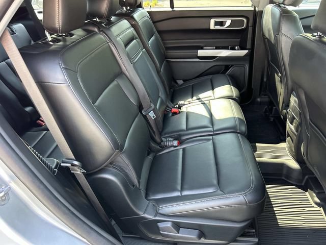 Certified 2023 Ford Explorer XLT w/ Equipment Group 202A AWD/4WD image 27