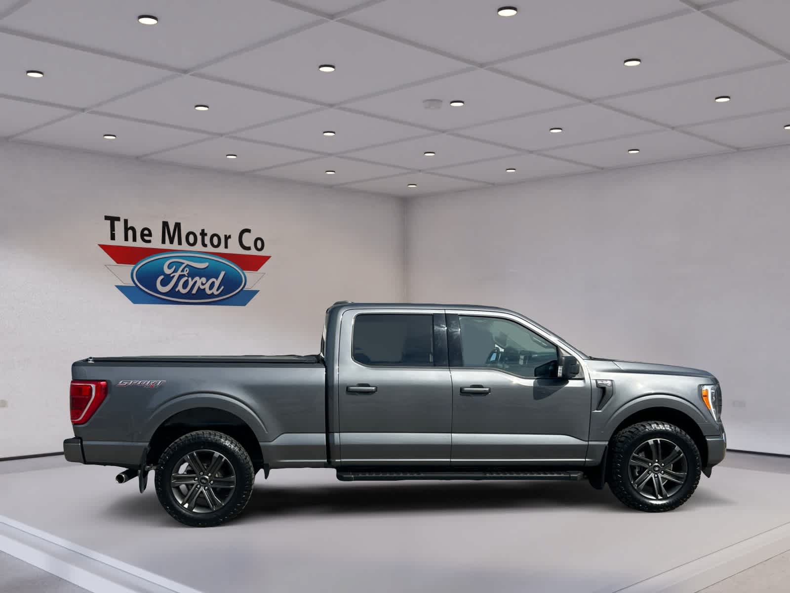 Certified 2022 Ford F150 XLT w/ Equipment Group 302A High AWD/4WD image 4
