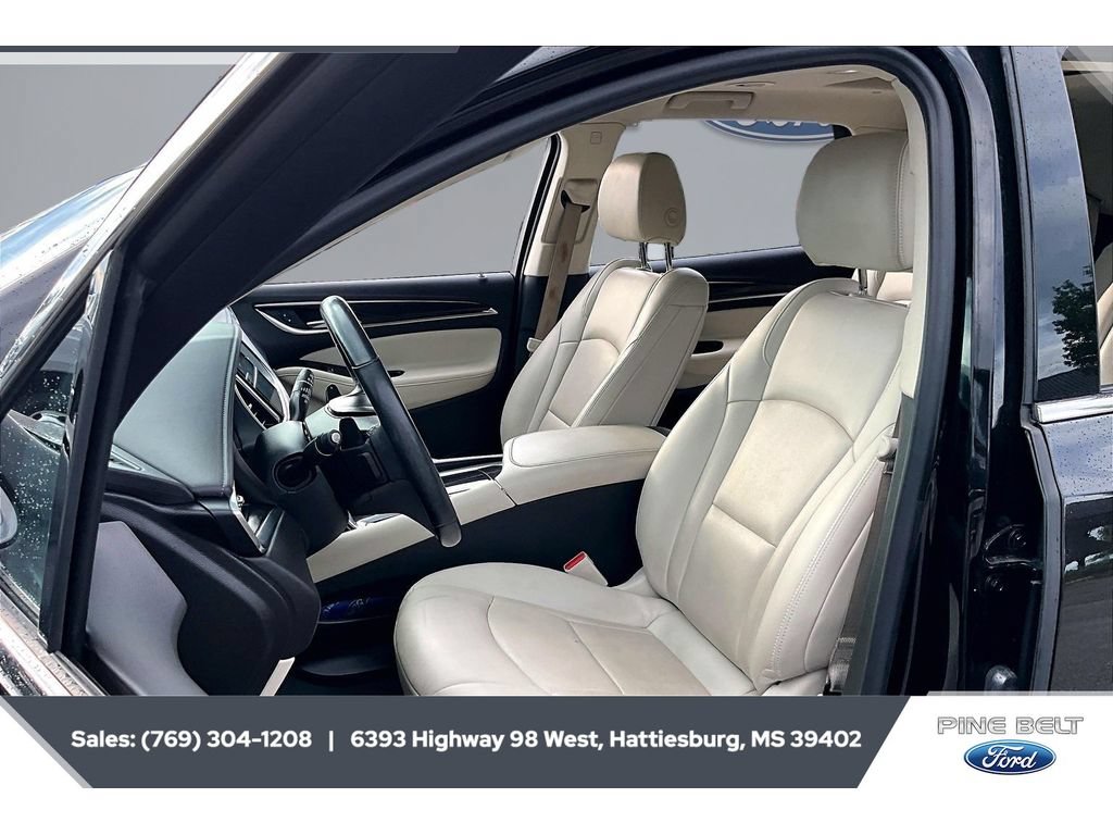 Used 2023 Buick Enclave Essence w/ Experience Buick Package FWD image 18