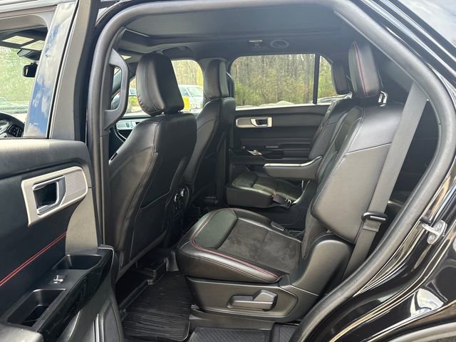 Certified 2023 Ford Explorer ST-Line w/ Class IV Trailer Tow Package AWD/4WD image 16