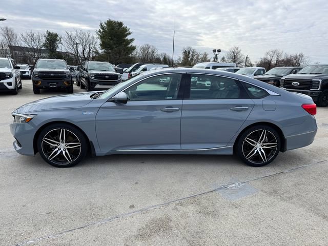Used 2022 Honda Accord Touring image 2