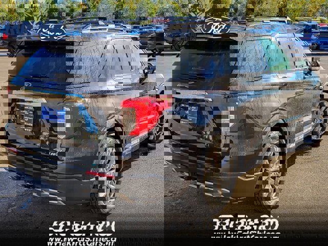 Certified 2022 Ford Explorer XLT w/ Equipment Group 202A image 7