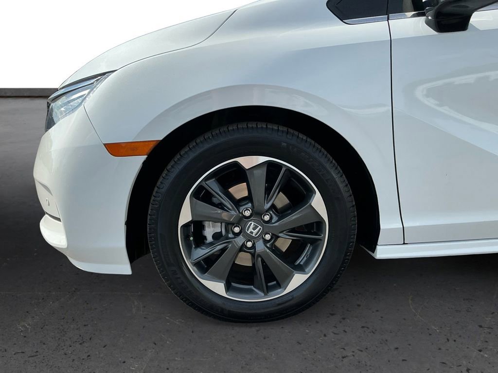 Used 2022 Honda Odyssey Elite image 13