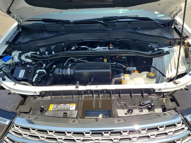 Certified 2023 Ford Explorer Limited w/ Limited Technology Package RWD image 25