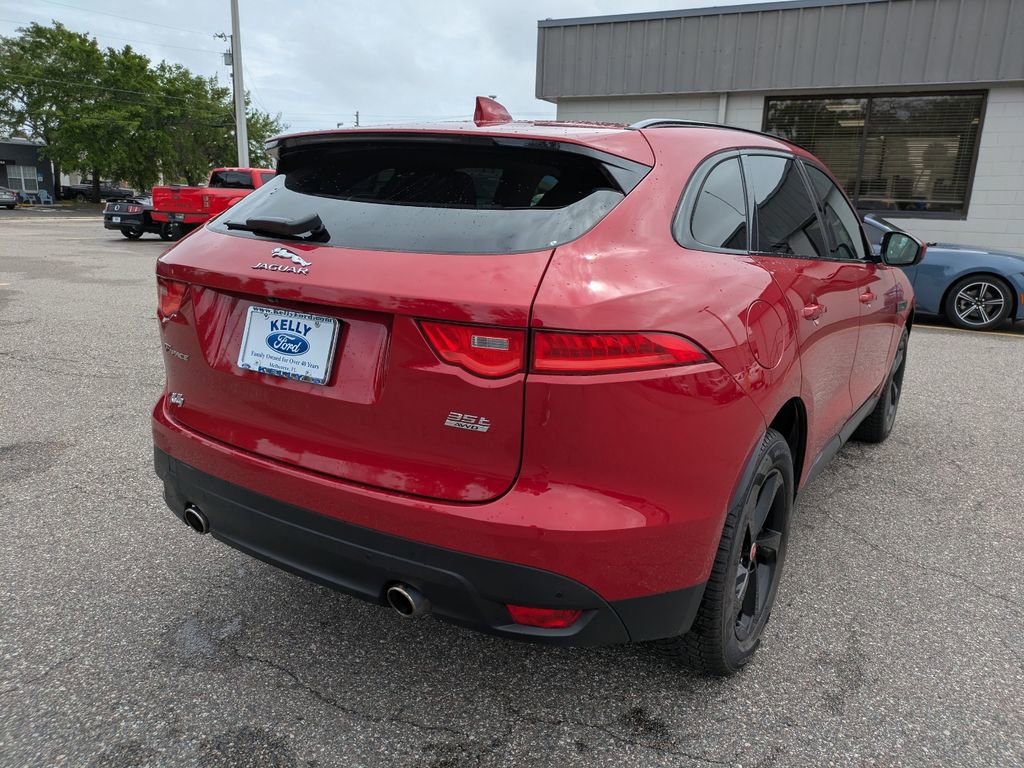 Used 2017 Jaguar F-PACE Prestige image 6