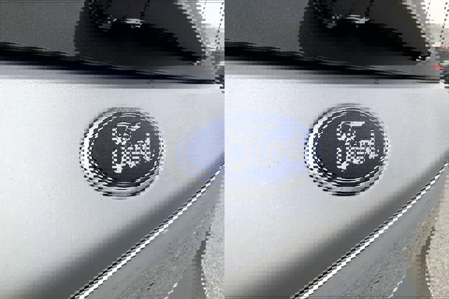 Certified 2023 Ford Explorer XLT w/ Equipment Group 202A image 28