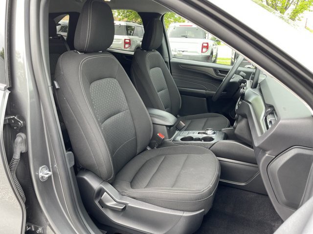 Certified 2025 Ford Escape Active AWD/4WD image 12