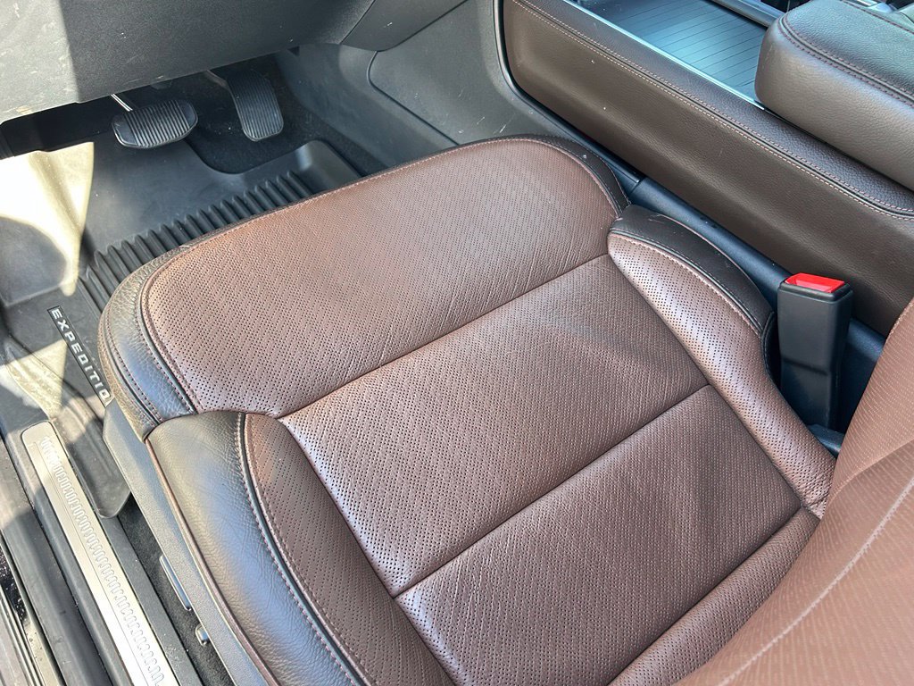 Certified 2025 Ford Expedition King Ranch AWD/4WD image 17
