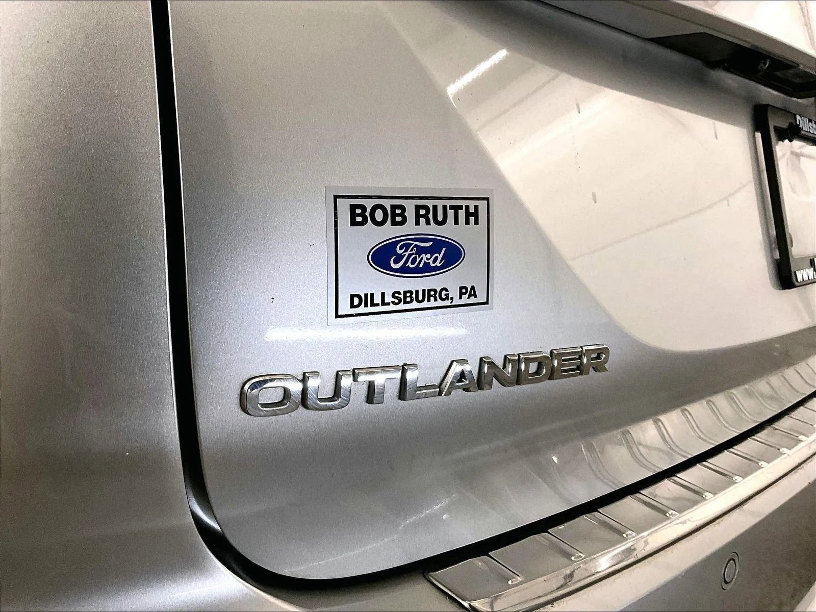 Used 2022 Mitsubishi Outlander SE AWD/4WD image 13