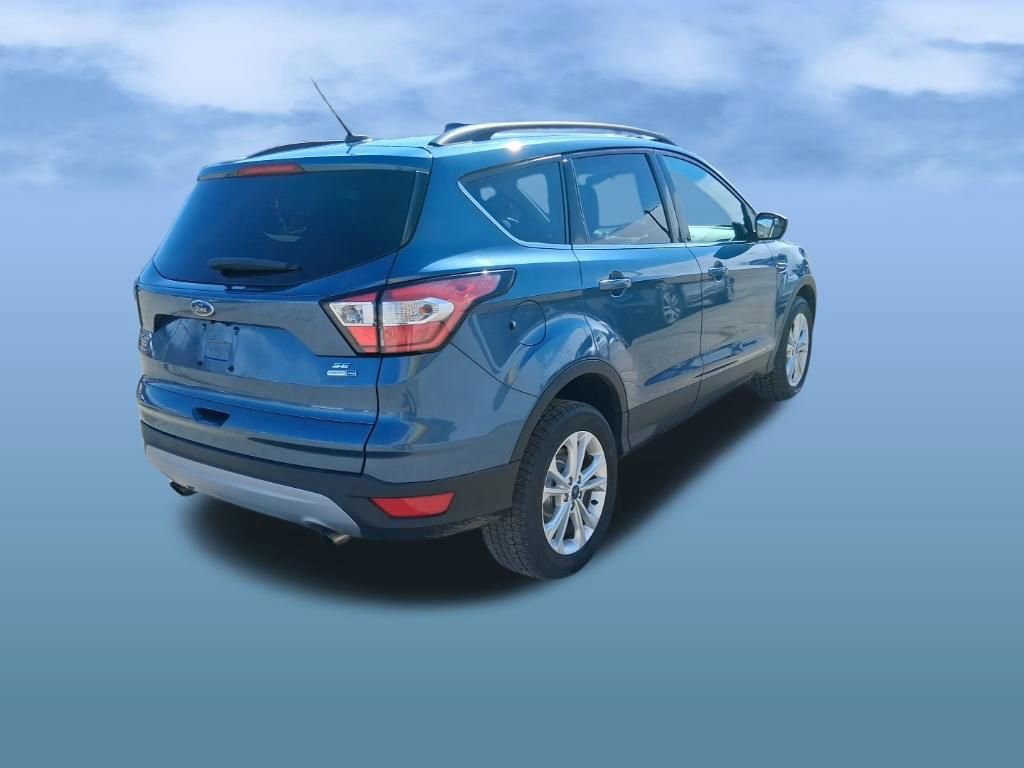 Certified 2018 Ford Escape SE image 5