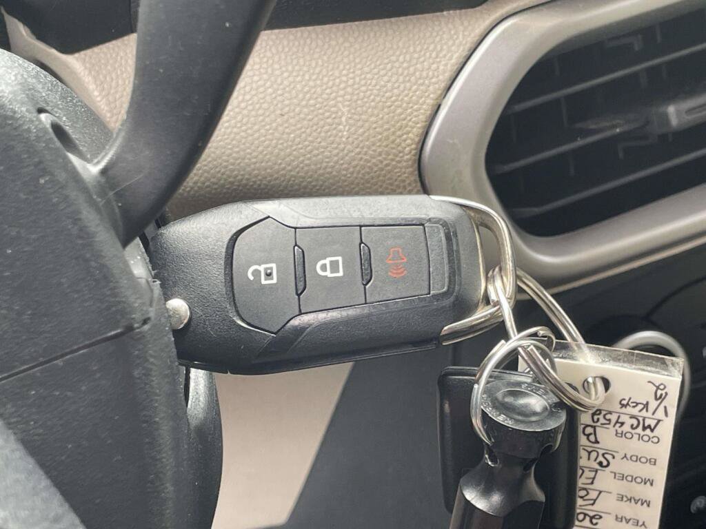 Certified 2021 Ford EcoSport S AWD/4WD image 4