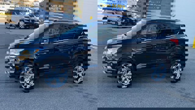 Certified 2019 Ford Escape Titanium image 6