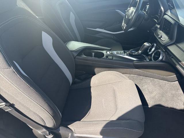 Used 2020 Chevrolet Camaro LT w/ RS Package RWD image 29