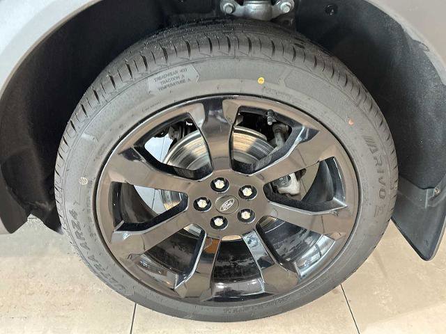 Certified 2023 Ford Explorer ST-Line w/ Class IV Trailer Tow Package AWD/4WD image 31