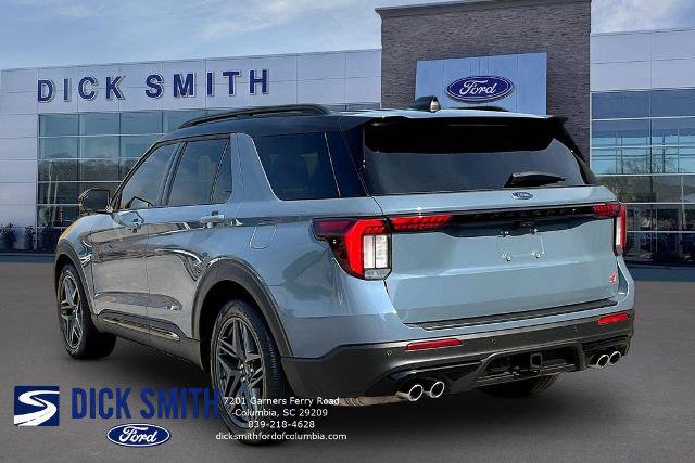 Certified 2025 Ford Explorer ST AWD/4WD image 4