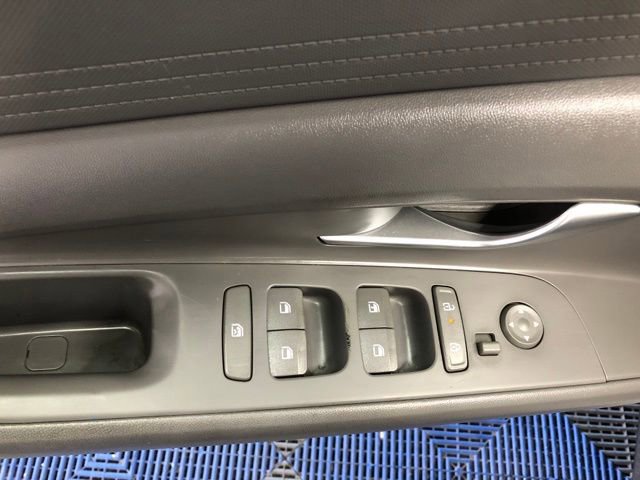 Used 2024 Hyundai Elantra SE image 23