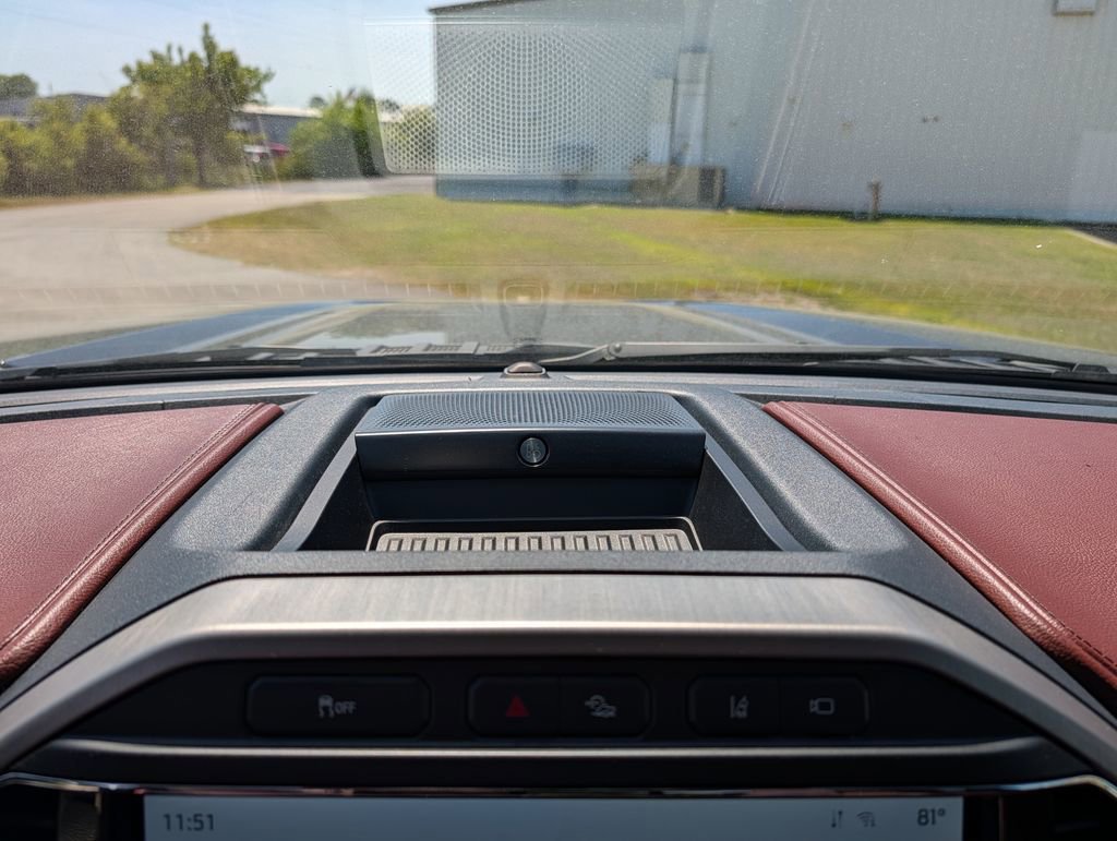 Certified 2022 Ford F250 Platinum w/ Tremor Off-Road Package AWD/4WD image 11