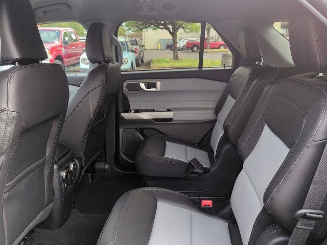 Certified 2024 Ford Explorer XLT w/ Equipment Group 202A AWD/4WD image 23