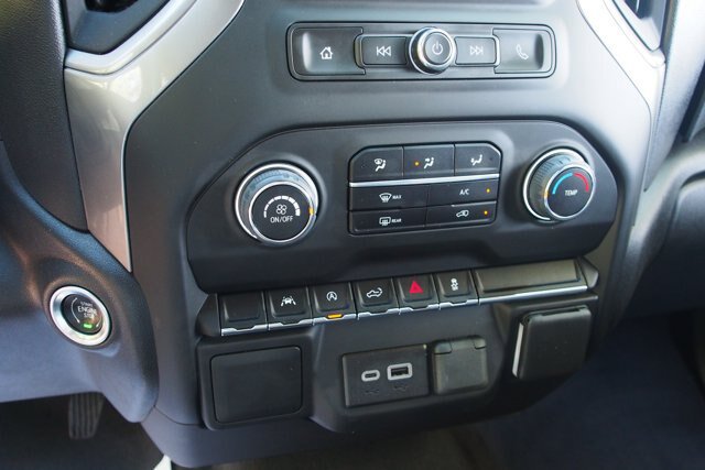 Used 2024 Chevrolet Silverado 1500 Custom w/ Turbomax Blackout Package AWD/4WD image 23
