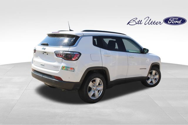 Used 2022 Jeep Compass Latitude w/ Convenience Group FWD image 5