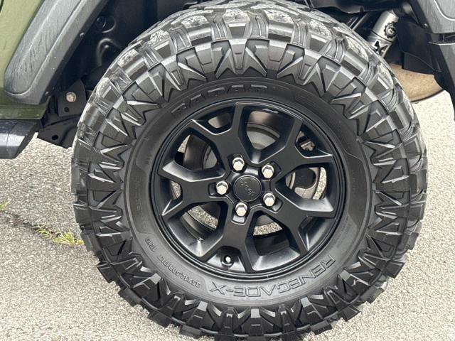 Used 2021 Jeep Wrangler Sport AWD/4WD image 10
